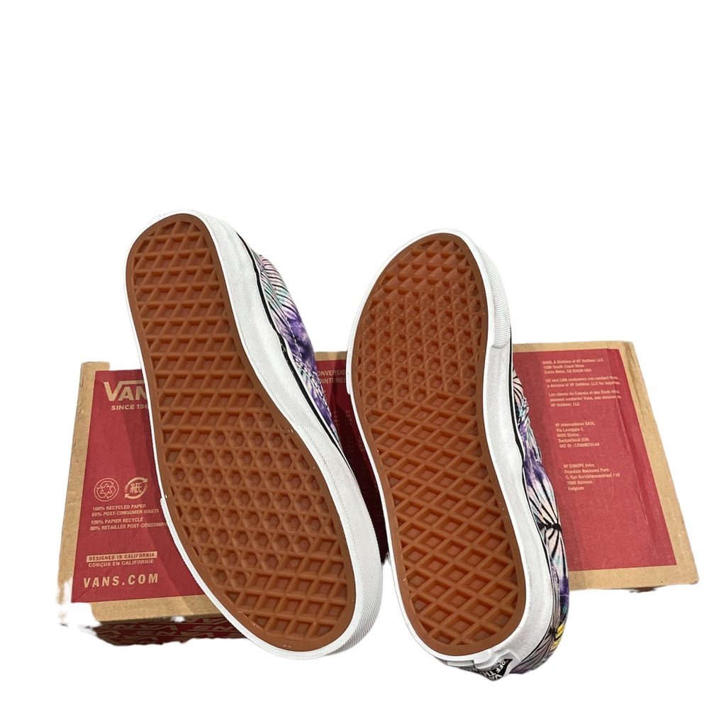 Classic Slip On - Picture 5 of 6